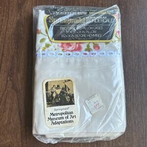 NOS 2 Springmaid Wondercale Pillowcase Metropolitan Floral cottage core Standard